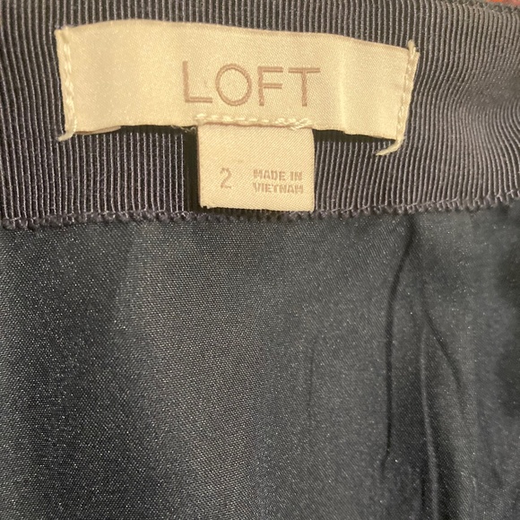 LOFT size 2 patterned and lined mini skirt - Picture 3 of 3